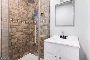 216 N 11th St, Reading, PA 19601 - Photo 27