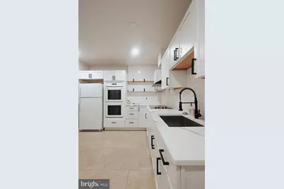 11 Seminary Avenue, Reading, PA 19605 - Photo 5