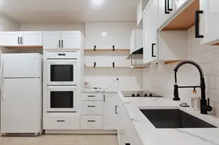 11 Seminary Ave, Reading, PA 19605 - Photo 5