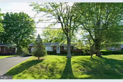 707 N Crescent Avenue, Hamburg, PA 19526 - Photo 1