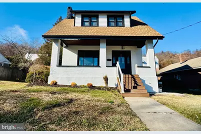 604 Carsonia Avenue, Reading, PA 19606 - Photo 1