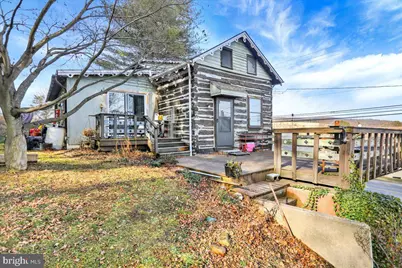 38 W Penn Street, Lenhartsville, PA 19534 - Photo 1