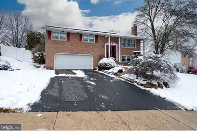 31 Hearthstone Drive, Reading, PA 19606 - Photo 1