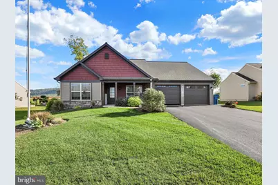 143 Rosebush Court, Womelsdorf, PA 19567 - Photo 1