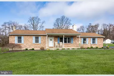 28 Lobachsville Road, Fleetwood, PA 19522 - Photo 1