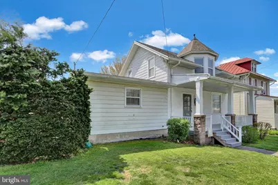 738 Philadelphia Avenue, Reading, PA 19607 - Photo 1