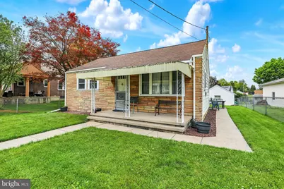 227 E Noble Avenue, Shoemakersville, PA 19555 - Photo 1