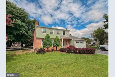416 N Walnut Street, Wernersville, PA 19565 - Photo 1