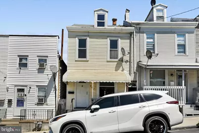 547 S 10th Street, Reading, PA 19602 - Photo 1