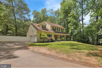 46 Spring Hill Road, Hereford, PA 18056 - Photo 1