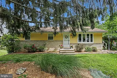 12 Bare Avenue, Reading, PA 19607 - Photo 1