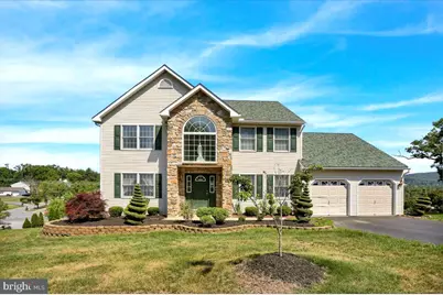 72 Sawgrass Drive, Reading, PA 19606 - Photo 1