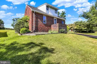 24 Ardmore Avenue, Reading, PA 19607 - Photo 1