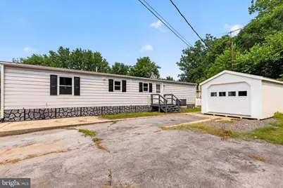357 Midland Avenue, Reading, PA 19606 - Photo 1