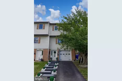 1326 Fairview Street, Reading, PA 19602 - Photo 1