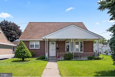 5207 Allentown Pi, Temple, PA 19560 - Photo 1