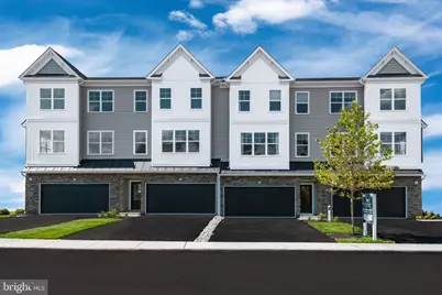 34 Warren Dr #16, Chalfont, PA 18914 - Photo 1