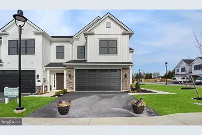 506 McNaney Farm Dr Lot # 27, Warrington, PA 18976 - Photo 1