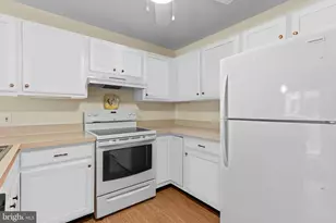 42 W College Ave, Yardley, PA 19067 - Photo 5