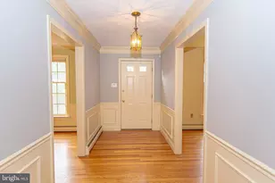 21 Woods End Dr, Doylestown, PA 18902 - Photo 3