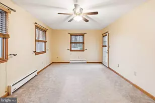 7 Indian Red Rd, Levittown, PA 19057 - Photo 5