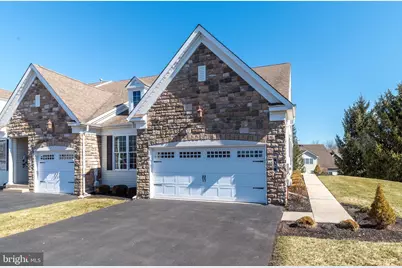 30 Komen Court, Sellersville, PA 18960 - Photo 1