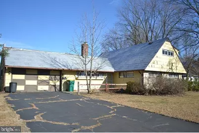 27 Spicebush Road, Levittown, PA 19056 - Photo 1