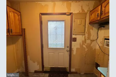 581 Rosemar Drive, Morrisville, PA 19067 - Photo 7