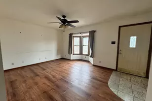 581 Rosemar Dr, Morrisville, PA 19067 - Photo 3