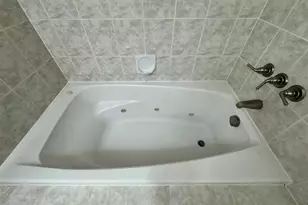 581 Rosemar Dr, Morrisville, PA 19067 - Photo 11