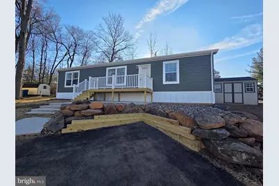 9 Woodedge Drive, Quakertown, PA 18951 - Photo 1