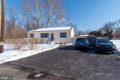 3820 Naples Street, Levittown, PA 19056 - Photo 31