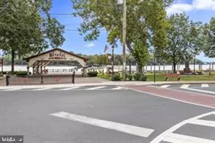 702 Corson St, Bristol, PA 19007 - Photo 39