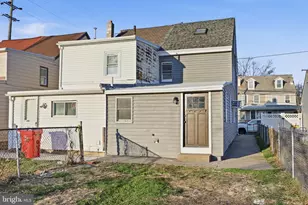 702 Corson St, Bristol, PA 19007 - Photo 29