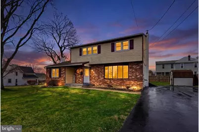 914 Avenue D, Langhorne, PA 19047 - Photo 1