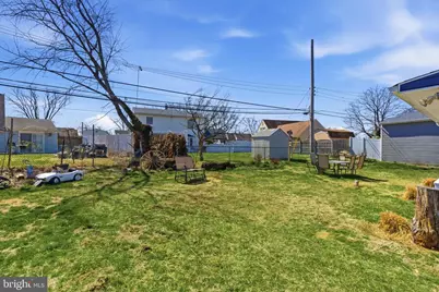 8 Inlet Road, Levittown, PA 19057 - Photo 23
