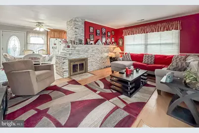 55 Teaberry Lane, Levittown, PA 19054 - Photo 1