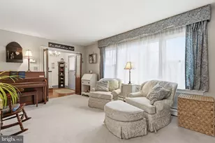 2232 Swamp Rd, Fountainville, PA 18923 - Photo 11