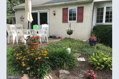 2232 Swamp Road, Fountainville, PA 18923 - Photo 3