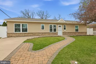 68 Tapered Oak Lane, Levittown, PA 19054 - Photo 1