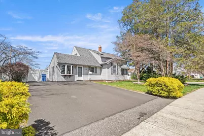 85 Goldenridge Drive, Levittown, PA 19057 - Photo 1
