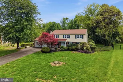 18 W Elizabeth Lane, Richboro, PA 18954 - Photo 1