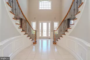 24 Hayhurst Dr, Newtown, PA 18940 - Photo 17
