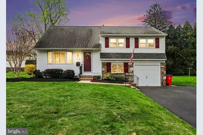 716 W Bristol Road, Warminster, PA 18974 - Photo 1