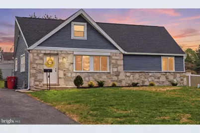 369 Deb Lane, Warminster, PA 18974 - Photo 1