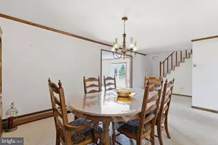 154 Pinewood Dr, Levittown, PA 19054 - Photo 19