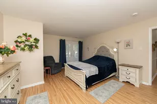52 Natalie Ct, Levittown, PA 19057 - Photo 21