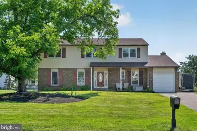 70 Redwood Drive, Richboro, PA 18954 - Photo 1