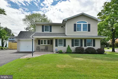 65 Hawk Road, Levittown, PA 19056 - Photo 1