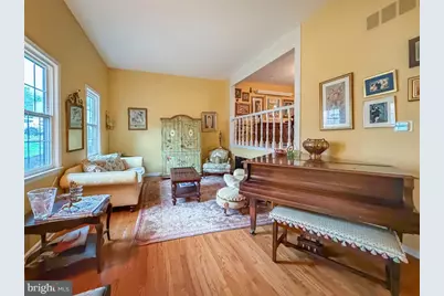 52 Woodbridge Court N, Langhorne, PA 19047 - Photo 3